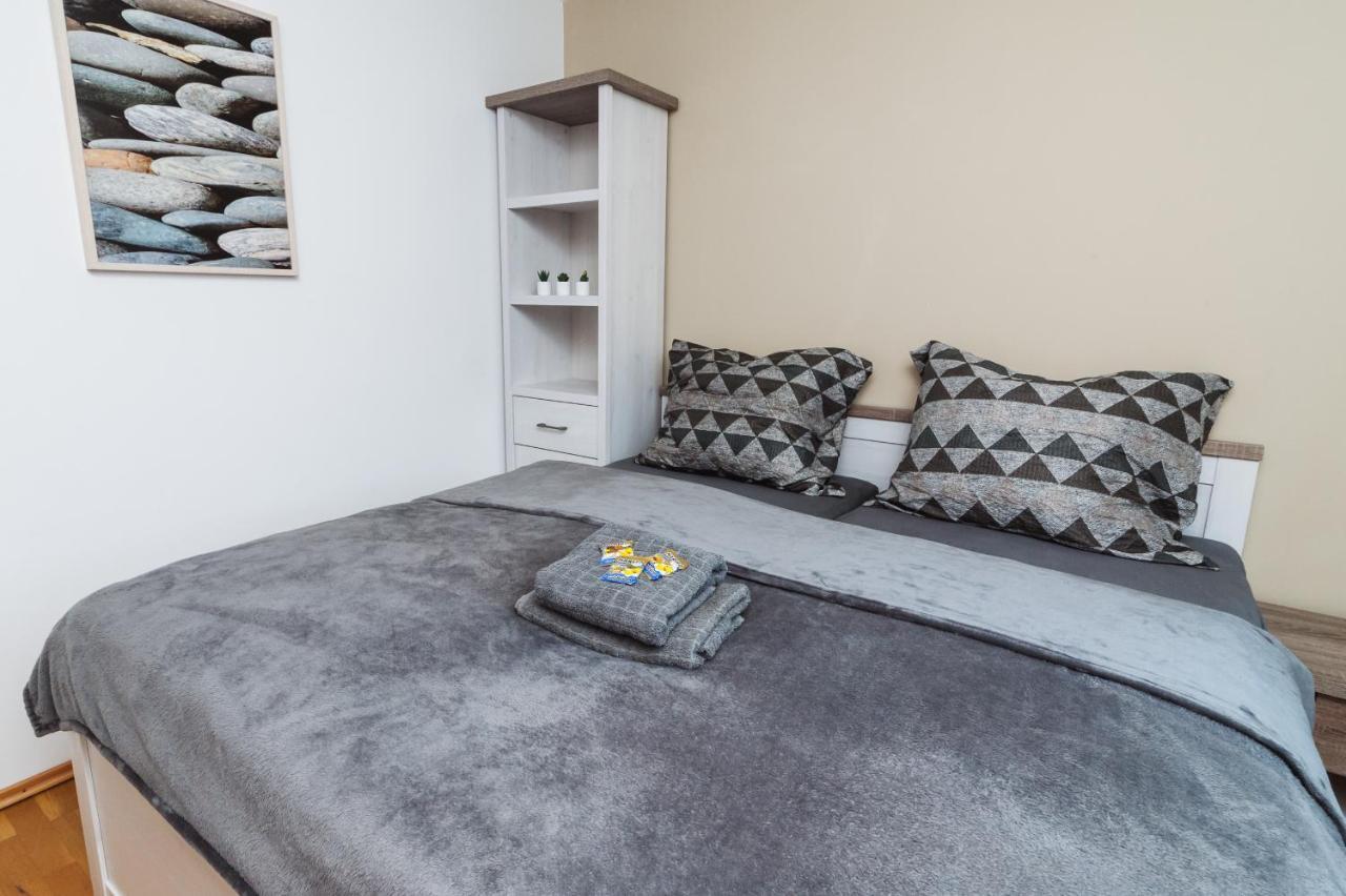 Vila Viktoria - Apartman Viktoria 2 Rózsahegy Kültér fotó